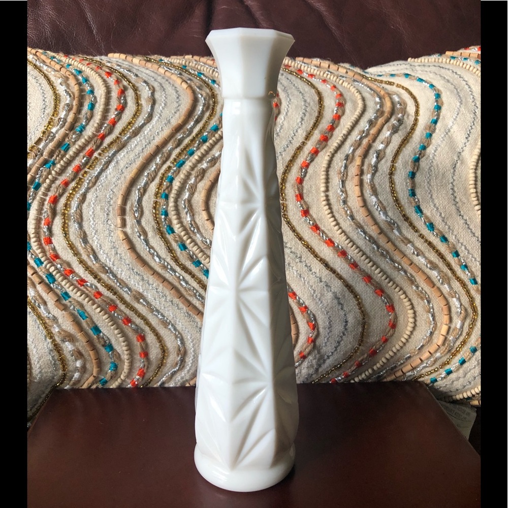 Vintage 9inch Tall Starburst White Milk Glass Vase